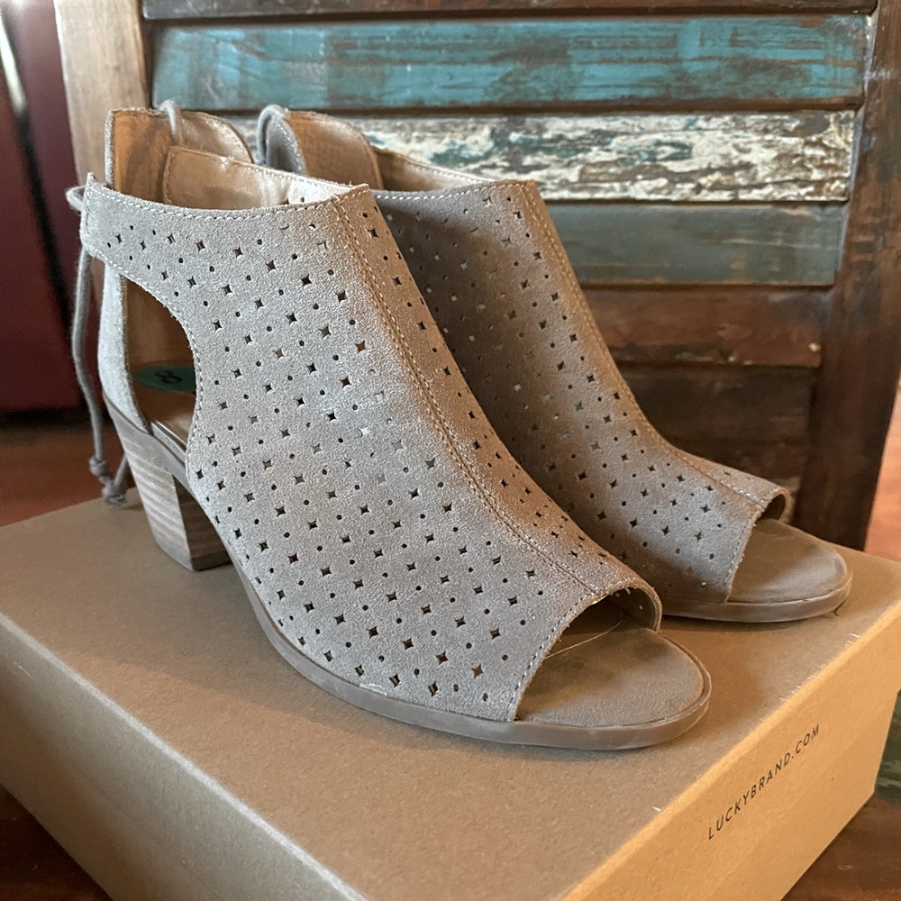 Cute Lucky Shoes NEW